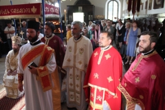 Sveta Arhijerejska Liturgija u Peroju i proslava dvadeset pet godina mature